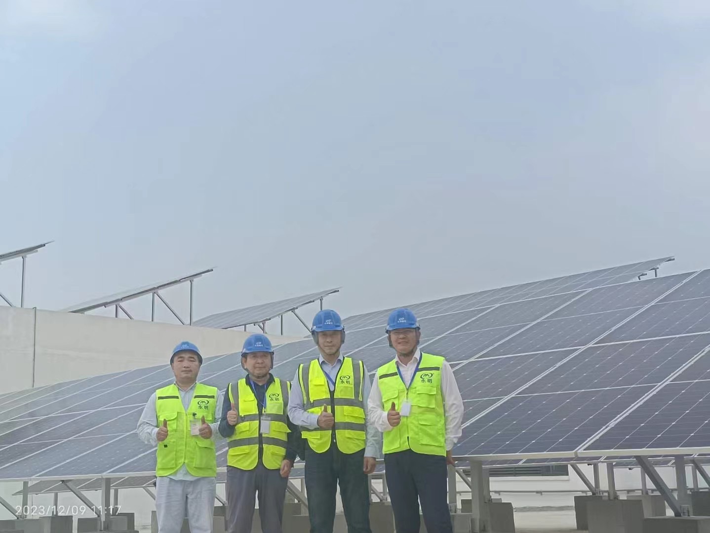 臨近年底，熊總前往越南公司追趕工程進度